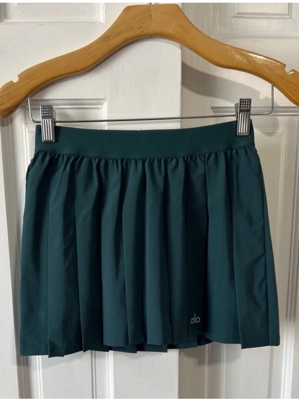 ALO Yoga Varsity Tennis Skirt Size XS